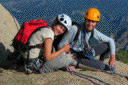 Hélène et Niko (Nicolas Kalisz),  8 septembre 2004, Bavella, sommet de la Punta del Corbu (Corse) - on ne savait pas encore qu'on allait se perdre dans le maquis et passer la nuit dehors avec pour repas du soir et petit déj une poignée de fruits sec et deux gorgées d'eau. Notre unique couverture fut cette nuit-là l'immensité du ciel illuminé de toutes ses étoiles (tout ça pour nous tout seul,quel luxe!!!). -  - photo et commentaires:  Nicolas Kalisz 